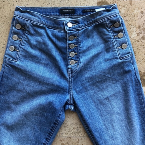 Banana Republic Denim - 🍁Banana Republic High-Rise Skinny Button Fly Jean